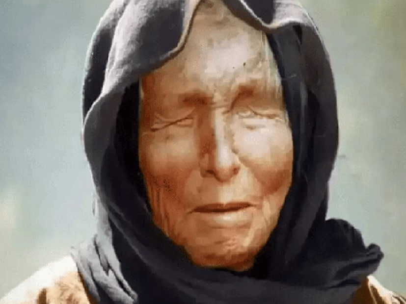 বাবা ভাঙ্গা তার অদ্ভুত কিন্তু প্রায়শই সঠিক ভবিষ্যদ্বাণীর জন্য পরিচিত। ২০২৬ সালের জন্য বাবা ভাঙ্গার করা ভবিষ্যদ্বাণীগুলি সোশ্যাল মিডিয়ায় ব্যাপকভাবে শেয়ার করা হয়েছে এবং সেগুলি বিশ্বব্যাপী সংঘাত, জলবায়ু পরিবর্তন, এআই আধিপত্য, অর্থনৈতিক সংকট এবং ভূ-রাজনৈতিক ক্ষমতার পরিবর্তনের মতো বিষয়গুলিকে ঘিরে আবর্তিত হয়। যদিও এই দাবিগুলি এখনও পরীক্ষিত নয়, তবুও তাদের নাটকীয় প্রকৃতি এবং বিস্তারিত ব্যাখ্যার কারণে সারা বিশ্বেই বাবা ভাঙ্গার ভবিষ্যদ্বাণী সকলে জানতে চায়৷