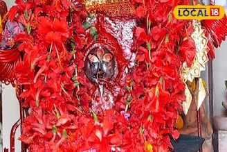 রঘু ডাকাতের আরাধ্য দেবী কীভাবে নাম পেলেন হারমোনিয়াম বাবার কালী! জানুন