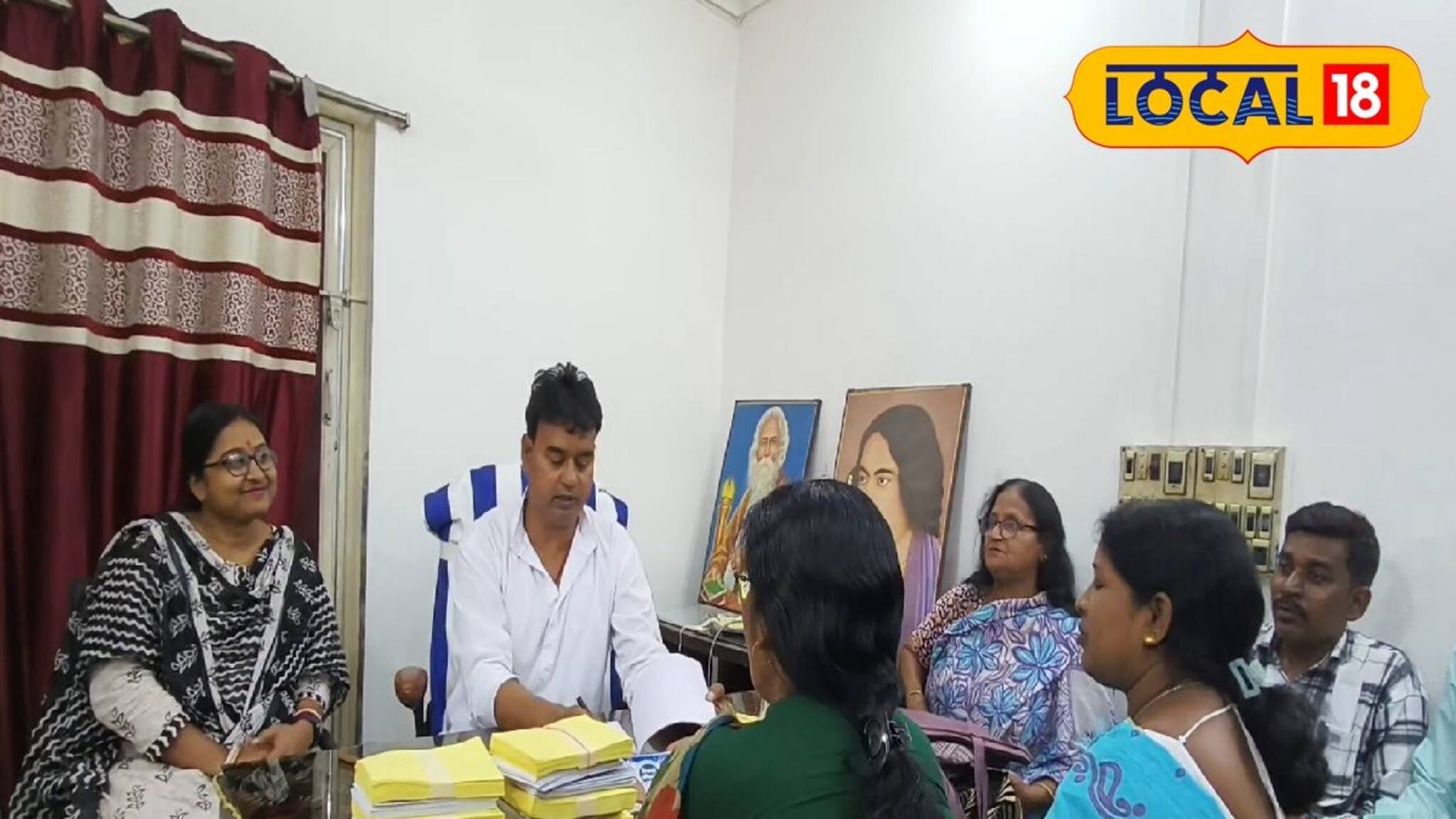 'হাউসিং ফর অল' প্রকল্পের টাকা নিয়ে নয়-ছয়! মাথায় হাত ৩০০ উপভোক্তার, কী হতে চলেছে পুরুলিয়ায়