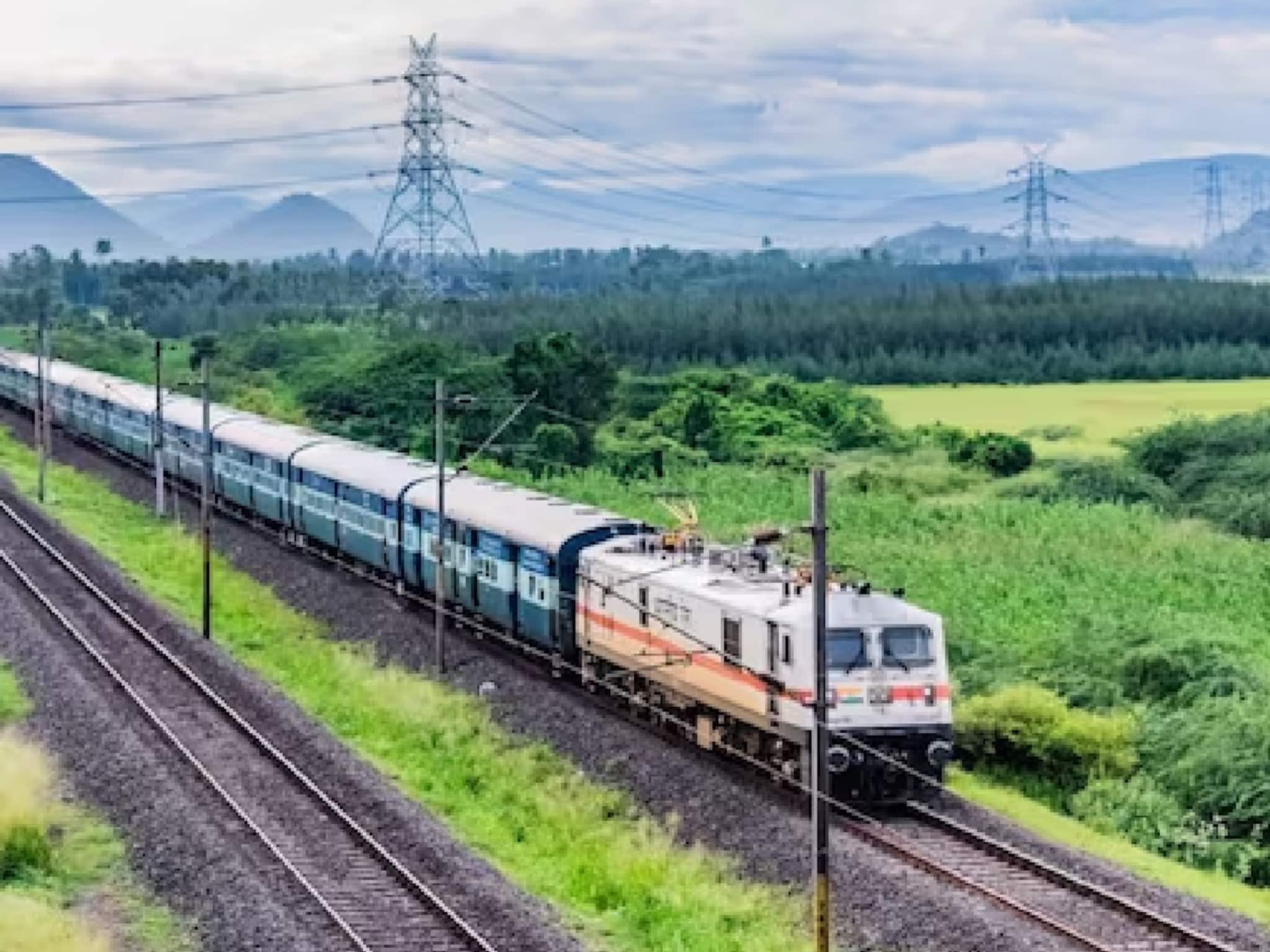 চিন সীমান্তে দারুণ 'চাল' ভারতের! ভুটানের সঙ্গে ৪,০০০ কোটি টাকার এই রেল প্রকল্পের আসল কারণ জানেন?