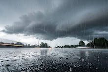 ফের দুর্যোগের আশঙ্কা! উত্তরবঙ্গেও সপ্তাহান্তে ভারী বৃষ্টির পূর্বাভাস