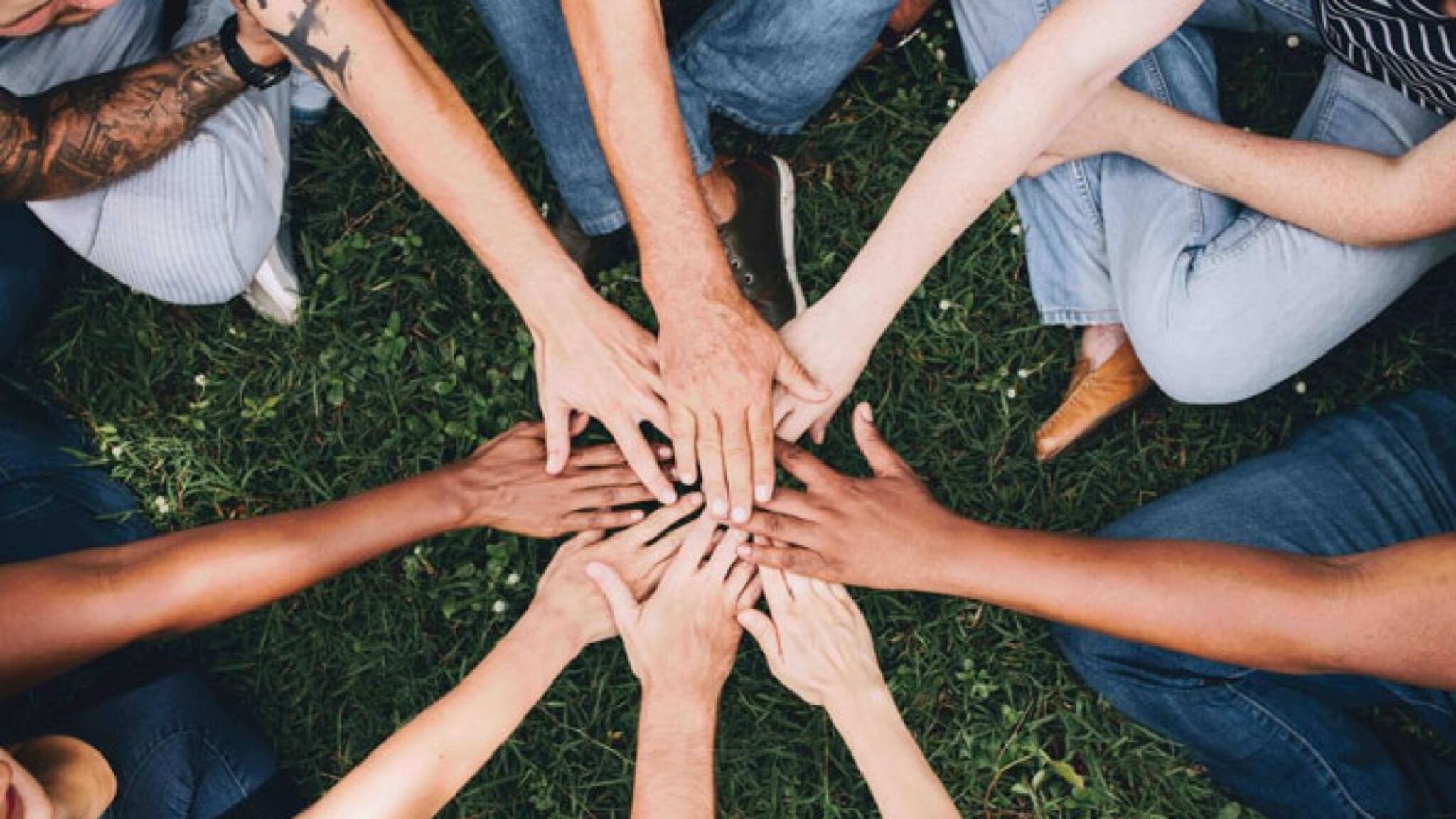 Human Brain : আপনার কি অনেক বন্ধু? ভুল! একটা জীবনে মানুষের মস্তিষ্ক ক’টা সম্পর্ক সামলায় জানেন? রিপোর্ট শুনলে হা হয়ে যাবেন