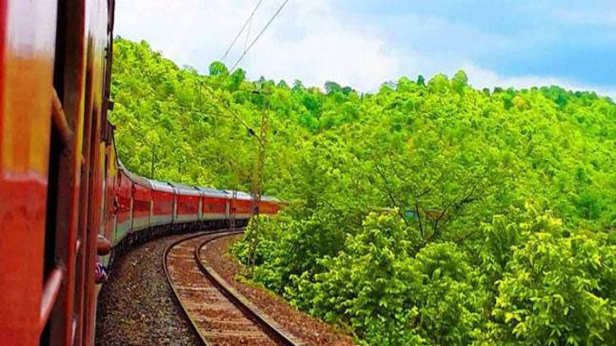 ঢিকির ঢিকির ঢিকির...! এটাই ভারতের সবচেয়ে ধীরগতির ট্রেন! ৪৬ কিমি যেতে সময় লাগে ৫ ঘণ্টা... জানেন কোন ট্রেন...?