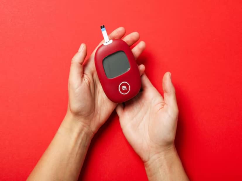 আবার খাওয়ার দুই ঘণ্টা পরে শর্করার মাত্রা পরীক্ষা করা হয়। খাওয়ার দুই ঘণ্টা পরে একজন ব্যক্তির শর্করার মাত্রা ১৪০ মিলিগ্রাম/ডেসিলিটারের কম হওয়া উচিত। এটিকে শর্করার মাত্রার জন্য একটি স্বাভাবিক পরিসর হিসাবে বিবেচনা করা হয়।