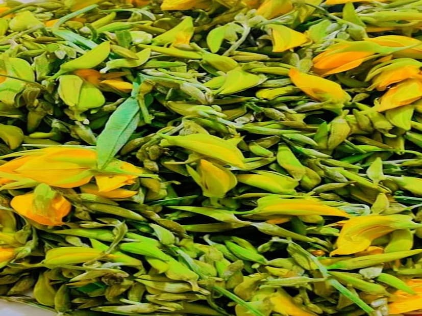 অস্বীকৃতি: আমাদের এই প্রতিবেদনটি শুধুমাত্র তথ্য প্রদানের জন্য। সামাজিক মাধ্যম ও নানা ওয়েবসাইটের পাওয়া তথ্য থেকে এই জ্ঞান নেওয়া হয়েছে। তবে এই সংক্রান্ত আরও তথ্যের জন্য এবং চূড়ান্ত সিদ্ধান্ত গ্রহণের আগে অবশ্যই একজন বিশেষজ্ঞের বা আপনার ব্যক্তিগত চিকিৎসকের  পরামর্শ নিন।