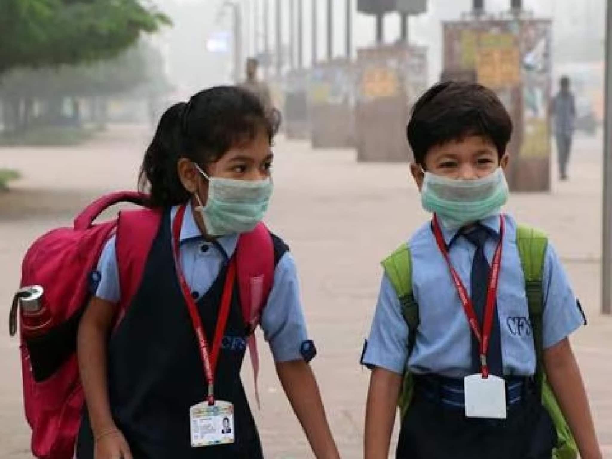 Future School : ২০৫০ সালে স্কুল কেমন হবে? এত শিক্ষকের ভবিষ্যৎ কী? হার্ভার্ড অধ্যাপকের ভবিষ্যদ্বাণী, শুনে তাজ্জব হয়ে যেতে পারেন