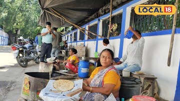 ফুটপাতে