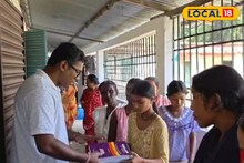 বন্যা ভাসিয়েছে বই, কিন্তু ভাসাতে পারেনি পড়ার ইচ্ছে! বানভাসি উত্তরবঙ্গের ত্রাণ শিবিরে মন ভাল করা ছবি