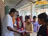 বন্যা ভাসিয়েছে বই, কিন্তু ভাসাতে পারেনি পড়ার ইচ্ছে! ত্রাণ শিবিরে মন ভাল করা ছবি