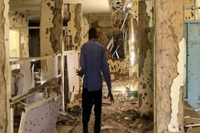 হাসপাতালে ঢুকে নাগাড়ে গুলি, চলল গণহত্যা! হাসপাতালে ছড়িয়ে ৪৬০ জন মানুষের দেহ! কোথায় ঘটল?