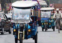 Toto Registration:  আর বেআইনি নয়, শুরু টোটোর রেজিস্ট্রেশন! বাড়বে যাত্রী নিরাপত্তা, পরিষেবা হবে আরও স্বচ্ছ ও নিয়ন্ত্রিত 