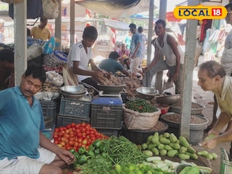ভাইফোঁটার আগে সস্তা হল বাজার! জলপাইগুড়িতে মাংস ও সবজির দামে স্বস্তি, ইলিশের দাম কত?