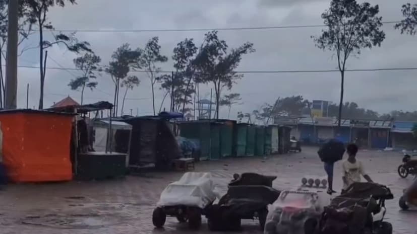 এটি কাকিনাড়া থেকে ২৭০ কিলোমিটার দক্ষিণ ও দক্ষিণ পূর্ব দিকে অবস্থান। বিশাখাপত্তনম থেকে ৩৪০ কিলোমিটার দক্ষিণ পশ্চিম দিকে অবস্থান। আজ সন্ধ্যা থেকে রাতের মধ্যে এটি তীব্র ঘূর্ণিঝড় হিসেবেই আছড়ে পড়বে কলিঙ্গপত্তনম থেকে মছলিপত্তনমের মাঝে কাকিনাড়া বন্দরের কাছে। ল্যান্ডফলের সময় গতিবেগ থাকবে সর্বোচ্চ ১১০ কিলোমিটার।