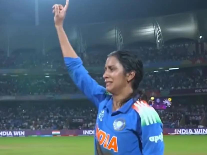  দু’দিন আগে যাঁর নামও তেমন জানত না কেউ, বৃহস্পতিবারের রাতের পর থেকে তাঁর নাম ঘিরে উন্মাদনা চরমে পৌঁছেছে৷ সোশ্যাল মিডিয়ায় হুহু করে শেয়ার হয়েছে জেমাইমার ছবি-ভিডিও৷ 