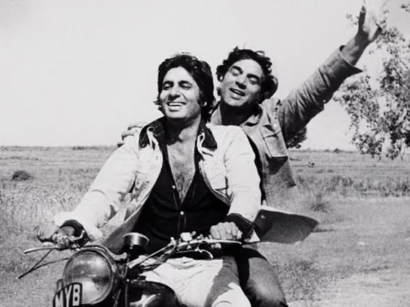 বিগত বেশ কয়েকদিন ধরে তারকার মৃত্যুর খবর নিয়ে নানা গুজব রটলেও, সোমবার আর সেটা গুজব হল না। বেলা গড়াতেই সারা দেশজুড়ে ছড়িয়ে পড়ল সত্যিকারের দুঃসংবাদ। 