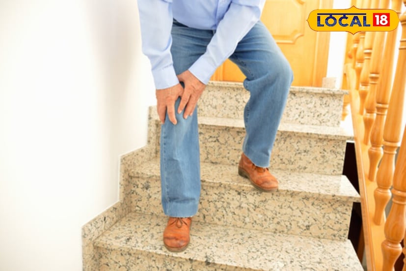 *হাঁটা বা সিঁড়ি বেয়ে ওঠার সময়, হাঁটু বা কোমরের জয়েন্টে প্রায়শই খসখসে শব্দ হয়? এটি খুবই স্বাভাবিক অনেকের ক্ষেত্রেই, তবে কখনও কখনও এটি ক্যালসিয়ামের ঘাটতির লক্ষণও হতে পারে।যদিও এই সমস্যা বেশিরভাগ সময়ই বয়স্কদের মধ্যে দেখা যায়, কিন্তু বর্তমানে বহু কম বয়সীদের মধ্যেও এই উপসর্গ দেখা যাচ্ছে। *হাঁটা বা সিঁড়ি বেয়ে ওঠার সময়, হাঁটু বা কোমরের জয়েন্টে প্রায়শই খসখসে শব্দ হয়? এটি খুবই স্বাভাবিক অনেকের ক্ষেত্রেই, তবে কখনও কখনও এটি ক্যালসিয়ামের ঘাটতির লক্ষণও হতে পারে।যদিও এই সমস্যা বেশিরভাগ সময়ই বয়স্কদের মধ্যে দেখা যায়, কিন্তু বর্তমানে বহু কম বয়সীদের মধ্যেও এই উপসর্গ দেখা যাচ্ছে।