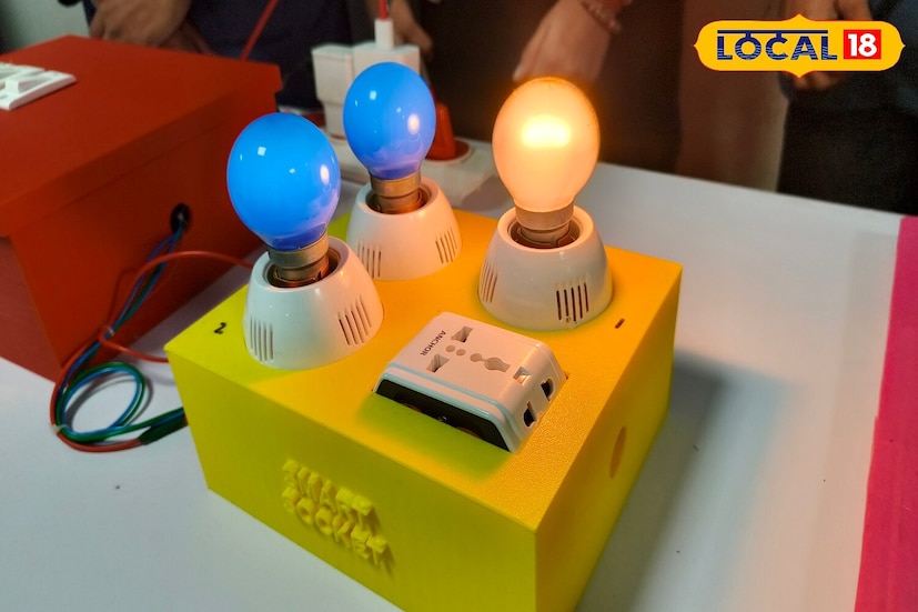 আইআইটি দিল্লির পড়ুয়ারা এই রোবট ছাড়াও চমকপ্রদ ক্ষমতা সম্পন্ন একটি মোবাইল-চালিত বাল্ব সিস্টেম তৈরি করেছেন। কেমন সেই বাল্ব? কী বিশেষ ক্ষমতা রয়েছে এই বাতি-যন্ত্রের?