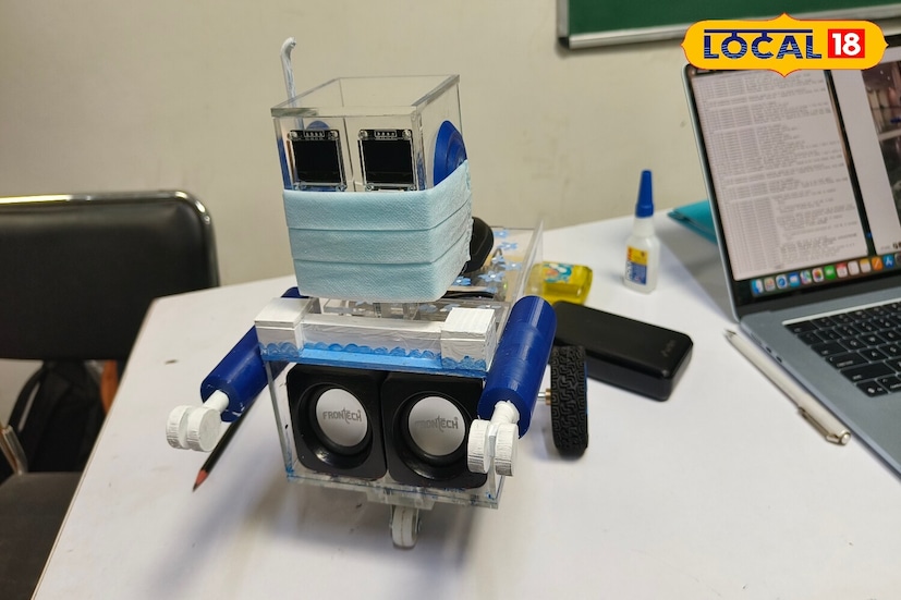 পড়ুয়াদের দাবি, আপনি যে কোনও জায়গা থেকে আপনার বাড়ির আলো জ্বালাতে বা সুইচ অফ করতে পারেন এই বাল্বের সাহায্যে, এবং শুধুমাত্র একটি কমান্ডের মাধ্যমেই সমস্ত আলো জ্বালাতে এবং নেভাতে পারা যাবে।