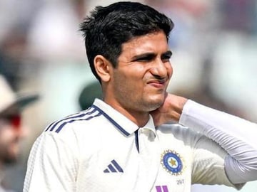 দক্ষিণ আফ্রিকার বিরুদ্ধে একদিনের সিরিজে বাদ দুই তারকা! বদলাচ্ছে অধিনায়ক,সুযোগ পাবেন নতুনরা দক্ষিণ আফ্রিকার বিরুদ্ধে একদিনের সিরিজে বাদ দুই তারকা! বদলাচ্ছে অধিনায়ক,সুযোগ পাবেন নতুনরা