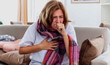 শুকনো কাশি,কাশতে কাশতে বুকে ব্যথা,উঠছে না কফ, 'ঘরোয়া' চিকিৎসায় সেরে উঠবেন ২-৩দিনে শুকনো কাশি,কাশতে কাশতে বুকে ব্যথা,উঠছে না কফ, 'ঘরোয়া' চিকিৎসায় সেরে উঠবেন ২-৩দিনে