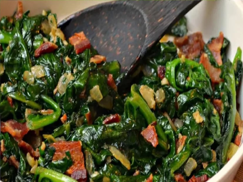 পালং শাক আপনার শরীরের প্রতিরোধ শক্তি বাড়াতে সাহায্য করে। লড়াই করার শক্তি যোগায় ক্ষতিকারক জীবাণুর বিরুদ্ধে।