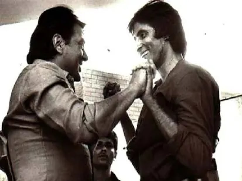 যে সিনেমাকে আজও ভারতের অন্যতম সেরা সিনেমা বলে মনে করা হয়, সেই 'শোলে'-তে এই দুই বন্ধুর দোস্তি, অর্থাৎ বন্ধুত্বের উদাহরণ আজও কথায় কথায় দেয় সাধারণ মানুষ। 