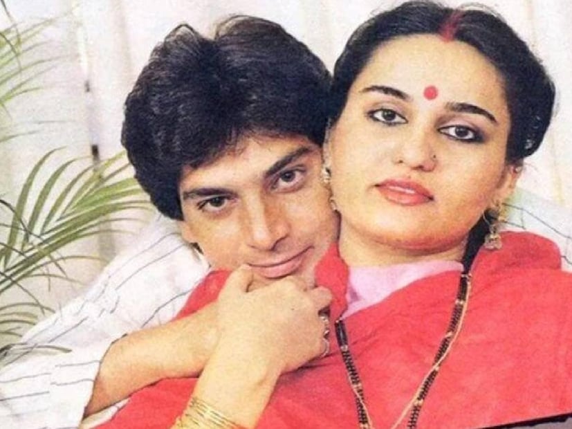 অবশেষে, রীনা রায় পাকিস্তানি ক্রিকেটার মহসিন খানকে বিয়ে করেছিলেন। তাদের একটি মেয়ে আছে, সানাম খান। তবে, বিয়েটি টেকেনি এবং তারা আলাদা হয়ে গিয়েছিল। অন্যদিকে, শত্রুঘ্ন সিনহা পুনম সিনহাকে ছাড়েননি এবং তাঁদের বিয়ে টিকে ছিল।