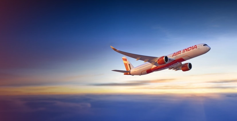বর্তমানে এই নতুন মেনুর দেখা মিলছে কেবল আন্তর্জাতিক রুটে, যার মধ্যে রয়েছে দিল্লি থেকে লন্ডন হিথরো, নিউ ইয়র্ক, মেলবোর্ন, সিডনি, টরন্টো এবং দুবাই; মুম্বই এবং বেঙ্গালুরু থেকে সান ফ্রান্সিসকো; মুম্বই থেকে নিউ ইয়র্ক পর্যন্ত ফ্লাইটে। শীঘ্রই এটি সমস্ত আন্তর্জাতিক এবং ডোমেস্টিক ক্ষেত্রে নিয়ে আসা হবে। (Photo: Air India)