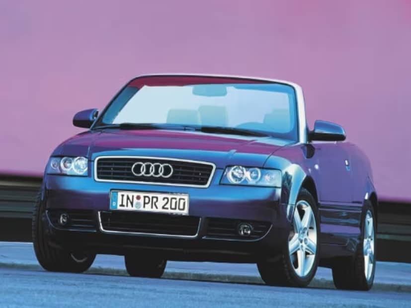 নতুন বিলাসবহুল গাড়ির পাশাপাশি কয়েকটি পুরনো গাড়িও এই জাহাজের চালানে ছিল। এর মধ্যে ছিল একটি ২০১৫ সালের পোর্শে কেয়েন, একটি ২০১৫ সালের ফোর্ড মুস্তাং, একটি ২০১৪ সালের কিয়া সোল এবং একটি ২০১৮ সালের নিসান ভার্সা নোট। একটি ২০১৭ সালের ভক্সওয়াগন জেটা এবং একটি ২০০৭ সালের বিএমডব্লিউ ৭৫০আইও রেকর্ড করা হয়েছিল। সবচেয়ে অপ্রত্যাশিত তালিকাগুলির মধ্যে একটি ছিল ১৯৯৬ সালের একটি হোন্ডা প্রিলুড, যা এখন পর্যন্ত নির্মিত ৬৫তম প্রিলুড এসআইআর, এটিও বাকি পণ্যসম্ভারের সঙ্গে ভ্রমণ করছিল। (Photo: News18)