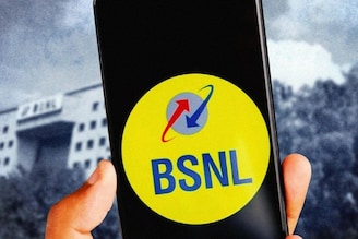 BSNL-এর বাম্পার অফার! আনলিমিটেড কলিং-সহ ১০০ জিবি ডেটা মিলছে মাত্র এত টাকায়