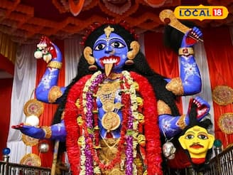 কেজি কেজি সোনার গয়নায় সেজেছেন মা! দিনাজপুরের ঐতিহ্য বোল্লা রক্ষাকালীর দর্শন নিন