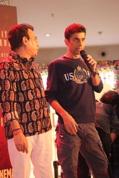 রুদ্রনীল ঘোষ ও অনিন্দ্য পুলক বন্দ্যোপাধ্যায়