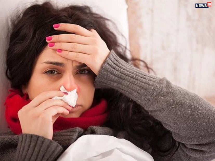ডিসেম্বরের শুরুতেই  ঠান্ডা-ঠান্ডা আমেজ। এই সময় সর্দি, কাশি ও অ্যালার্জির সমস্যা আশঙ্কাজনকভাবে বৃদ্ধি পেয়েছে। শহর থেকে গ্রাম—সব জায়গাতেই মানুষজনকে চিকিৎসাকেন্দ্রে ভিড় করতে দেখা যাচ্ছে।