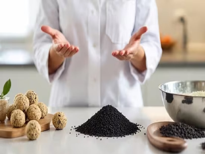 চিনি, মিষ্টি, মিষ্টিজাতীয় খাবার এই মুহূর্তে ডায়েট থেকে একেবারে বাদ দিতে বলছেন বিশেষজ্ঞরা। কিন্তু বেঙ্গালুরুর অভিজ্ঞ পুষ্টিবিদ শালিনী সুধাকর বলছেন উল্টোকথা। খেতে বলছেন লাড্ডু। 