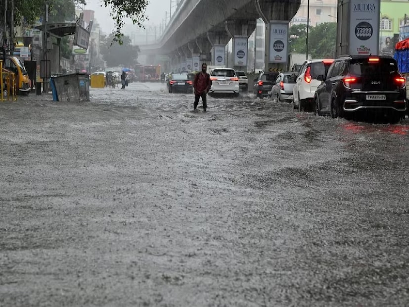 Chennai, Kanchipuram, Chengalpattu, Tiruvallur-এ ঝড়ো হাওয়া বইবে নাকি? Vardah ঘূর্ণিঝড়ে ঘণ্টায় ১২০ কিলোমিটার, Kaja-তে ঘণ্টায় ১৪০ কিলোমিটার, Thane-তে ঘণ্টায় ১৫০ কিলোমিটার গতিতে ঝড়ো হাওয়া ছিল। কিন্তু Ditwah উত্তর তামিলনাড়ুতে আসার সময় দুর্বল হয়ে যাবে বলে ঘণ্টায় সর্বোচ্চ ৫০ থেকে ৬০ কিলোমিটার গতিতে হাওয়া বইবে।