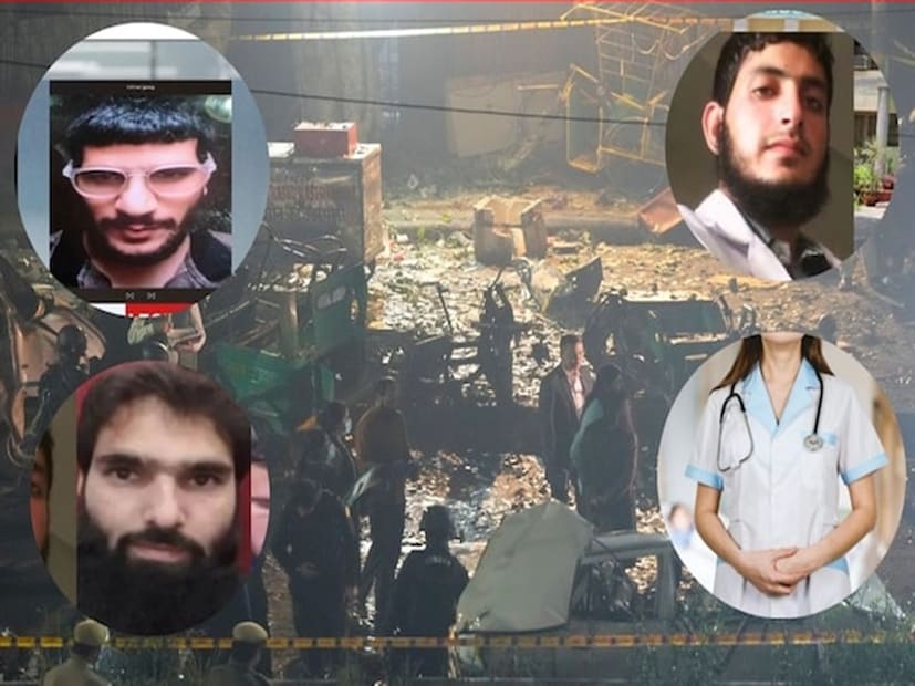 সোমবার সন্ধ্যায় দিল্লির চাঁদনি চকে এক ভয়াবহ বিস্ফোরণের ঘটনা ঘটে। লাল কেল্লার কাছে একটি গাড়ি বিস্ফোরণের খবর গোটা দেশকে কাঁপিয়ে দেয়। দিল্লির লাল কেল্লার গাড়ি বিস্ফোরণের সঙ্গে ফরিদাবাদ সন্ত্রাসী মডিউলের যোগসূত্র রয়েছে বলে জানা যাচ্ছে। সন্ধ্যা ৬:৫২ মিনিটে এই বিস্ফোরণে নয়জন নিহত এবং ২০ জন আহত হন। এই গাড়ি বিস্ফোরণের রহস্য উদঘাটনের চেষ্টা চলছে। এদিকে পুলিশ তদন্তে নতুন নতুন সূত্র উন্মোচন করছে। সেই সূত্র জানিয়েছে, দিল্লির গাড়ি বিস্ফোরণটি একটি আত্মঘাতী বোমা হামলা ছিল। মূল অভিযুক্ত ডা. উমর মহম্মদ তার গাড়িতে নিজেকেও উড়িয়ে দিয়েছেন। সিসিটিভি ফুটেজে তার কাটা হাত দেখা গিয়েছে। তবে, কেবল ডিএনএ পরীক্ষা করেই জানা যাবে যে তিনি আসলে সেই বিস্ফোরণ করেছিলেন কি না। সূত্র জানিয়েছে, তার তিন সহযোগীকে গ্রেফতার করার পর ডা. উমর তার গাড়িতে নিজেকে উড়িয়ে দিয়েছিলেন। এও জানা গিয়েছে যে ডা. উমর মহম্মদের ফরিদাবাদ সন্ত্রাসী মডিউলের সঙ্গে সংযোগ রয়েছে। এই মামলায় ইতিমধ্যেই তিনজন ডাক্তারকে গ্রেফতার করা হয়েছে। এখন প্রশ্ন হল, চারজন সন্ত্রাসী কি একে অপরের সঙ্গে যুক্ত এবং তাঁদের কি আরও বড় পরিকল্পনা ছিল? সহকর্মী ডাক্তারদের গ্রেফতারের পর উমর কি আতঙ্কেই এই হামলা চালিয়েছিলেন?