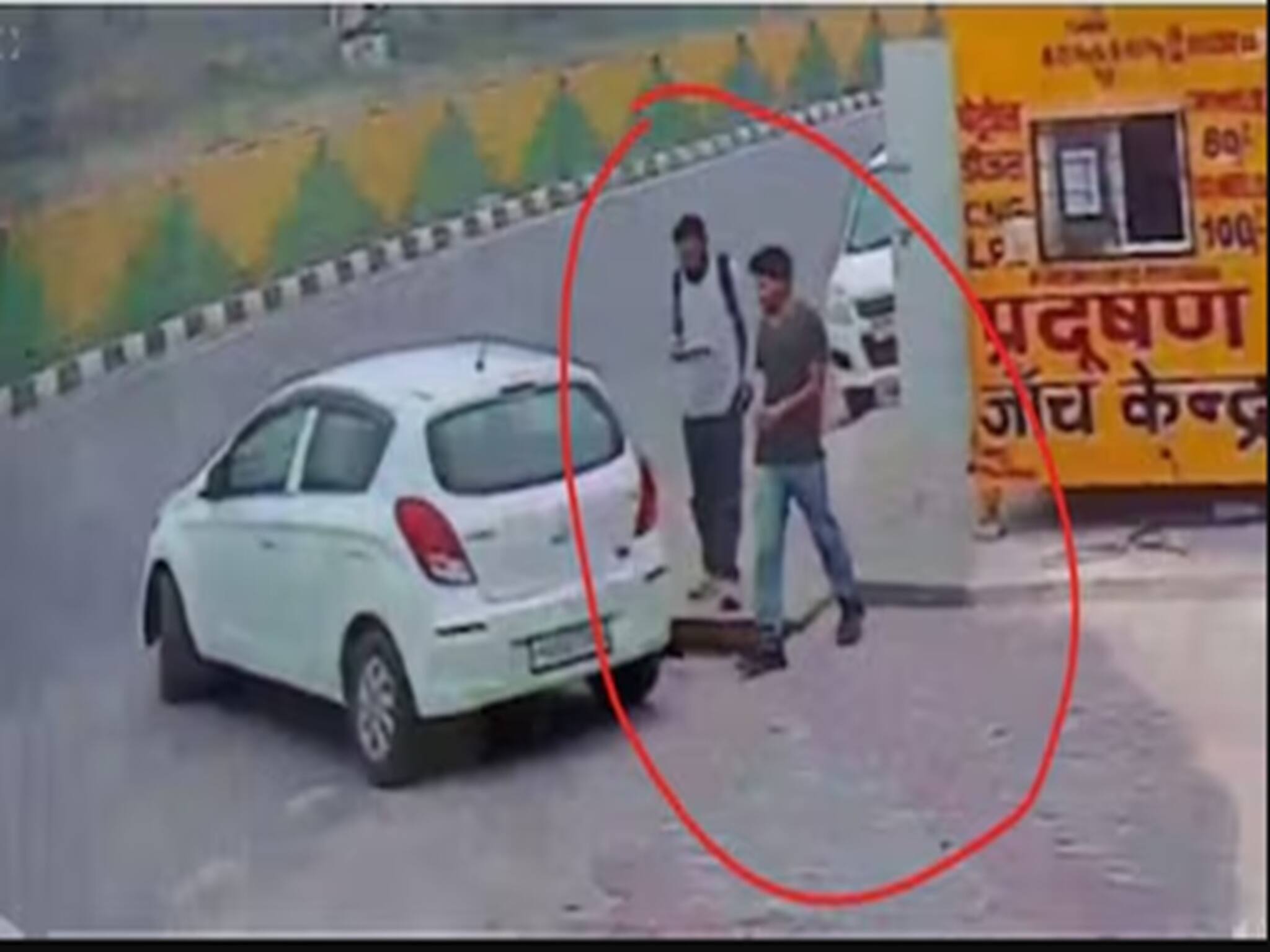 Delhi Blast Update: দশদিন আগেই দূষণ পরীক্ষা রহস্যময় i20 গাড়ির, ভিতরে তিন জন! দিল্লি বিস্ফোরণ কাণ্ডে সামনে সিসিটিভি ফুটেজ