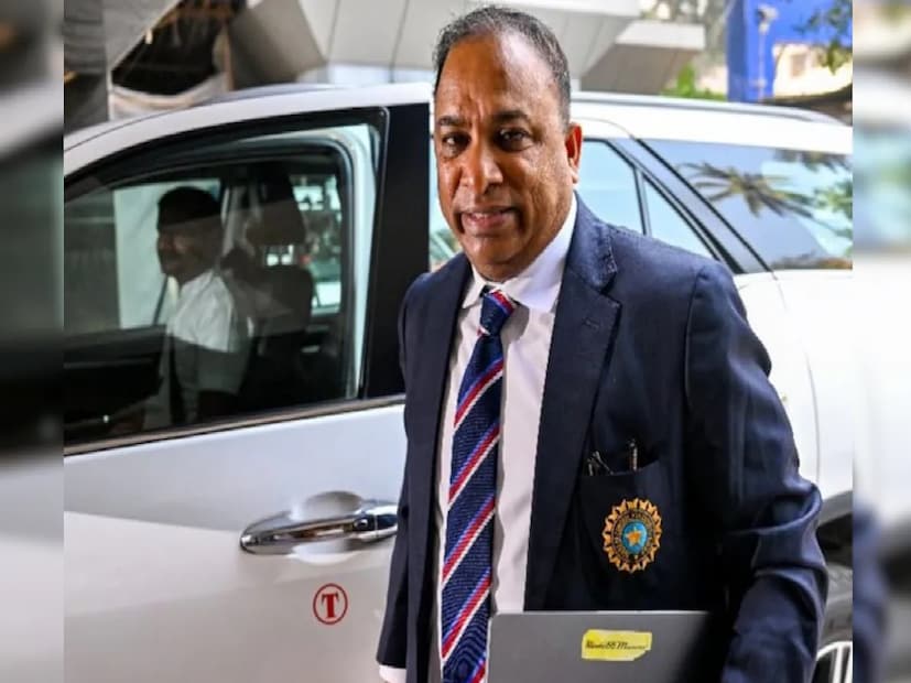 ১ নভেম্বর আইএএনএস এর সঙ্গে কথা বলার সময়, BCCI সেক্রেটারি দেবজিত সাইকিয়া ইঙ্গিত দিয়েছিলেন যে ICC এর ত্রৈমাসিক মিটিংগুলির সময় ট্রফি হস্তান্তরে বিলম্বের বিষয়ে অভিযোগ উত্থাপনের পরিকল্পনা রয়েছে। এই বিষয়ে ACC কে ১০ দিন আগে একটি চিঠি পাঠানো হয়েছিল।