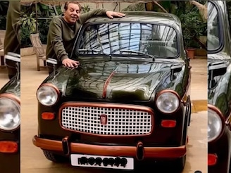 ৬৫ বছর আগে ১৮ হাজার টাকা দিয়ে কেনা গাড়ি! আজও যত্নে আছে ধর্মেন্দ্রর প্রিয় জিনিস