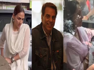 ধর্মেন্দ্র-র সৎকারে শোকবিধ্বস্ত হেমা-এষা, হালকা রঙের পোশাক, সামনে এল স্ত্রী-মেয়ের ফটো