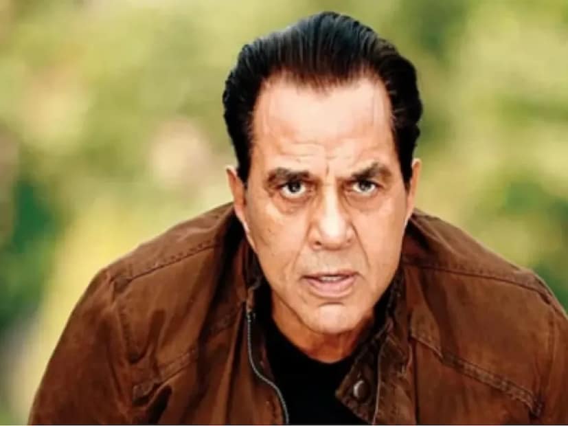 মঙ্গলবার সকাল ৭:৩০ মিনিটে তাকে ছাড়ার পর, দেওল পরিবার একটি আনুষ্ঠানিক বিবৃতি জারি করে পারিবারিক প্রাইভেসির অনুরোধ করে এবং শুভাকাঙ্ক্ষীদের আরোগ্য লাভের বার্তার জন্য ধন্যবাদ  জানান। বিবৃতিতে লেখা ছিল, “মিঃ ধর্মেন্দ্রকে হাসপাতাল থেকে ছেড়ে দেওয়া হয়েছে এবং তিনি বাড়িতেই সেখানেই তাঁর চিকিৎসা জারি থাকবে৷’’