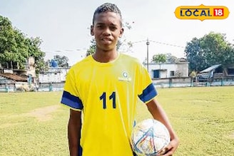 কল্যাণীর আদিবাসী কিশোর দিশম রাজ হাঁসদা, বাংলার ফুটবলে নতুন আশার আলো