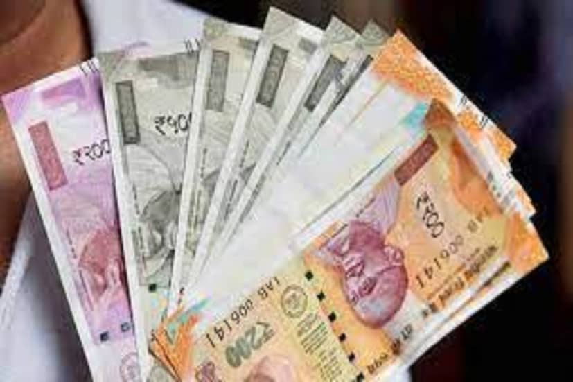 যেমন পুরনো পেনশন ২০,০০০ টাকা DR ২০% = ৪,০০০ টাকা ৷ নয়া পেনশন ৩০,০০০ টাকা DR ২০% = ৬,০০০ টাকা ৷ প্রতীকী ছবি ৷