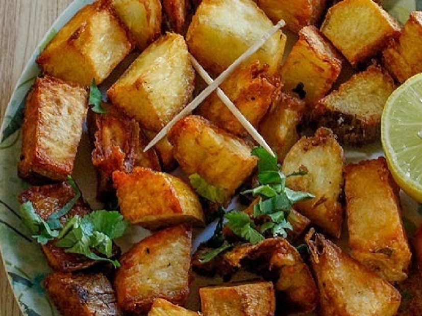 *গারাডুতে তেলে ভাজা হয়। লবণ এবং মশলা মাখিয়ে ভাজা হয়। অনেকে এটিকে সবজি হিসেবে রান্না করতে পছন্দ করেন, আবার কেউ কেউ চাট হিসেবে উপভোগ করতে পছন্দ করেন। সন্ধ্যায়, গারাডু বিক্রির দোকানগুলিতে ভিড় থাকে।