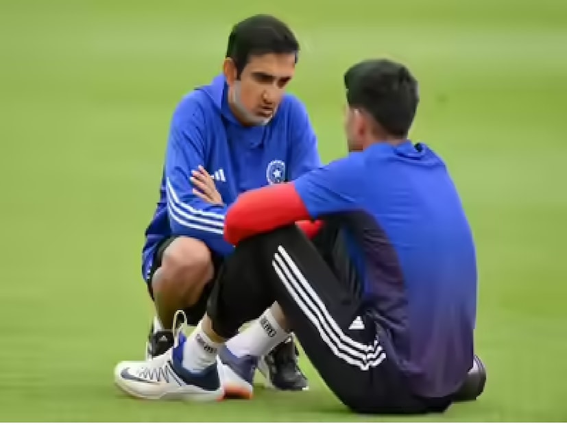 শুভমান না খেললে গুয়াহাটি টেস্টে ভারতের ক্যাপ্টেন হবেন ঋষভ পন্থ। গিলের বদলে সাই সুদর্শন কিংবা দেবদত্ত পাডিক্কলকে দেখা যেতে পারে। 