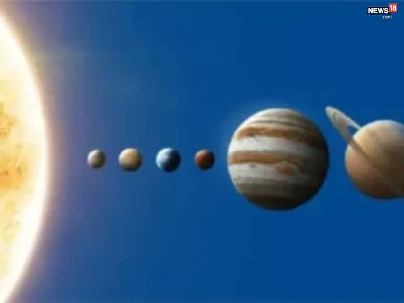 ২০২৫ সালে সূর্যের রাশি পরিবর্তনবর্তমানে সূর্য বৃশ্চিক রাশিতে রয়েছেন। সূর্য ১৬ ডিসেম্বর, ২০২৫ তারিখে ধনু রাশিতে গমন করবেন। ১৩ জানুয়ারি পর্যন্ত এই রাশিতে থাকনবে। পরের দিন, অর্থাৎ ১৪ জানুয়ারি, ২০২৬ তারিখে তিনি মকর রাশিতে গমন করবেন। সূর্যের রাশি পরিবর্তন অনেক রাশির ক্ষেত্রে কর্মক্ষেত্রে সাফল্য বয়ে আনবে।