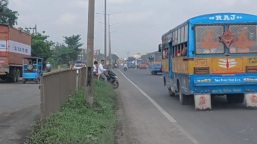 এই পরিষেবা পেতে শহরের মানুষ দারুন আগ্রহী, তবে যতদিন পর্যন্ত হাওড়া ময়দান-সাঁতরাগাছি মেট্রো পরিষেবা শুরু হচ্ছে না, যাতায়াতের ক্ষেত্রে হাওড়া ময়দান সাঁতরাগাছি এইচবি ৯ বাস রুট অত্যন্ত গুরুত্বপূর্ণ ভূমিকা পালন করবে।