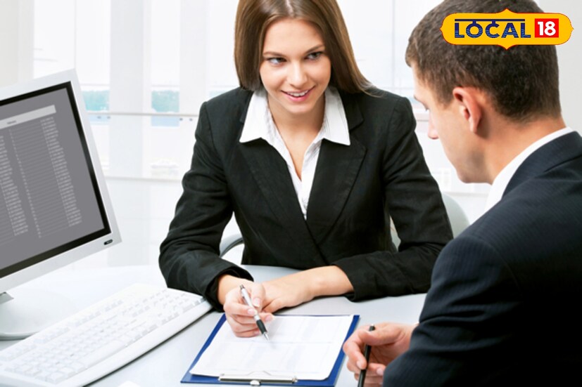 যোগ্যতা হিসেবে প্রার্থীকে ন্যূনতম PUC/10+2 পাশ হতে হবে। অভিজ্ঞতা না থাকলেও আবেদন করা যাবে অর্থাৎ ফ্রেশাররাও আবেদনযোগ্য। তবে আবেদনকারীর বৈধ ড্রাইভিং লাইসেন্স এবং ব্যক্তিগত দুই চাকার যান থাকা বাধ্যতামূলক। বয়সের ঊর্ধ্বসীমা নির্ধারিত হয়েছে ৩৩ বছর, সংরক্ষিত শ্রেণির প্রার্থীদের ক্ষেত্রে বয়সে ছাড় থাকবে। ছবি ও তথ্য : ঋত্বিক ভট্টাচার্য