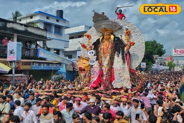 রাজপথে কৃষ্ণনগরের 'রানি',কেজি কেজি গয়না পরেই রাজবেশে বুড়িমা,কোথায় খোলা হয় ভরি ভরি সোনা