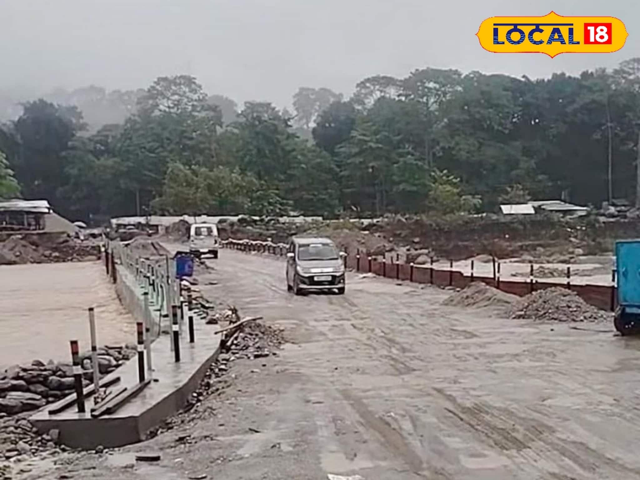 North Bengal news: বৃষ্টির পর স্বস্তি দুধিয়ায়, ফের খুলল হিউম পাইপ সেতু, ধীরে ধীরে স্বাভাবিক ছন্দে যান চলাচল